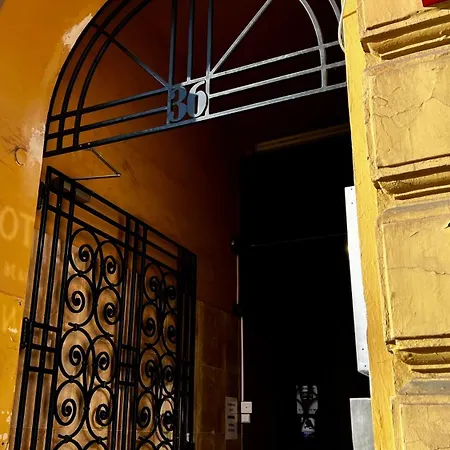 Cultural Hot Spot - Old Town Appartamento