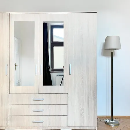 Cultural Hot Spot - Old Town Apartment Krakow