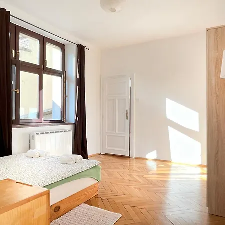 Cultural Hot Spot - Old Town