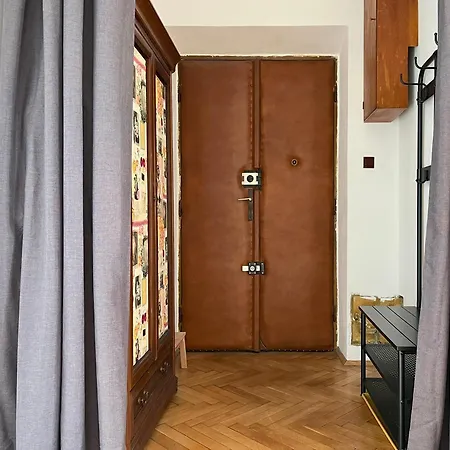 Cultural Hot Spot - Old Town شقة *