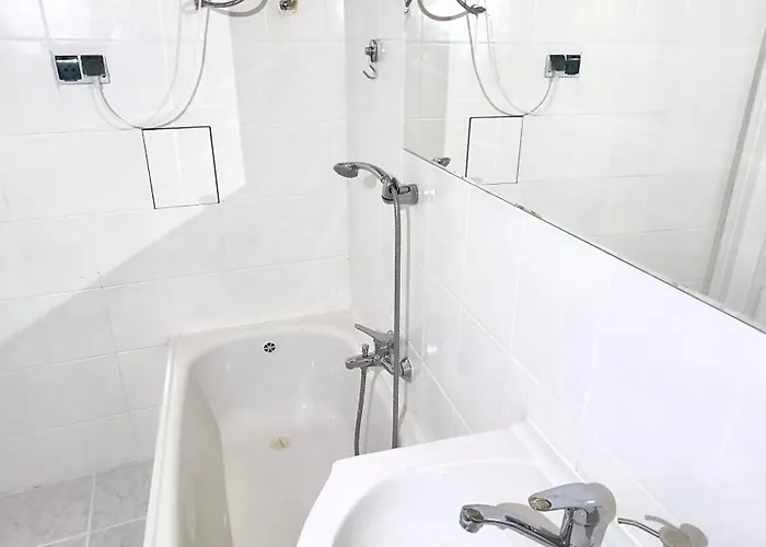 Cultural Hot Spot - Old Town *